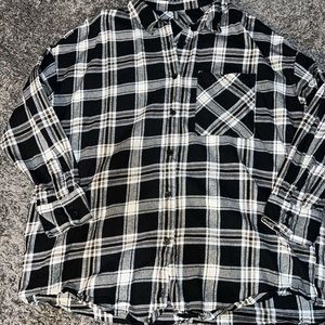 Black & white long Flannel